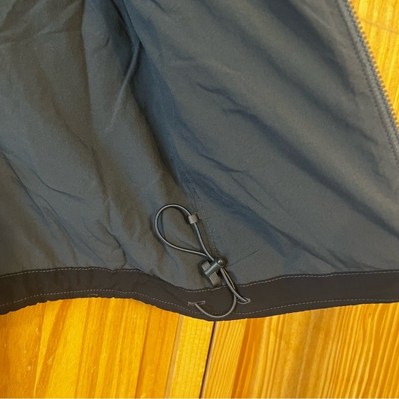 Patagonia Nano Air Vest Black, grey trim & stitching 2016 - Picture 5 of 7